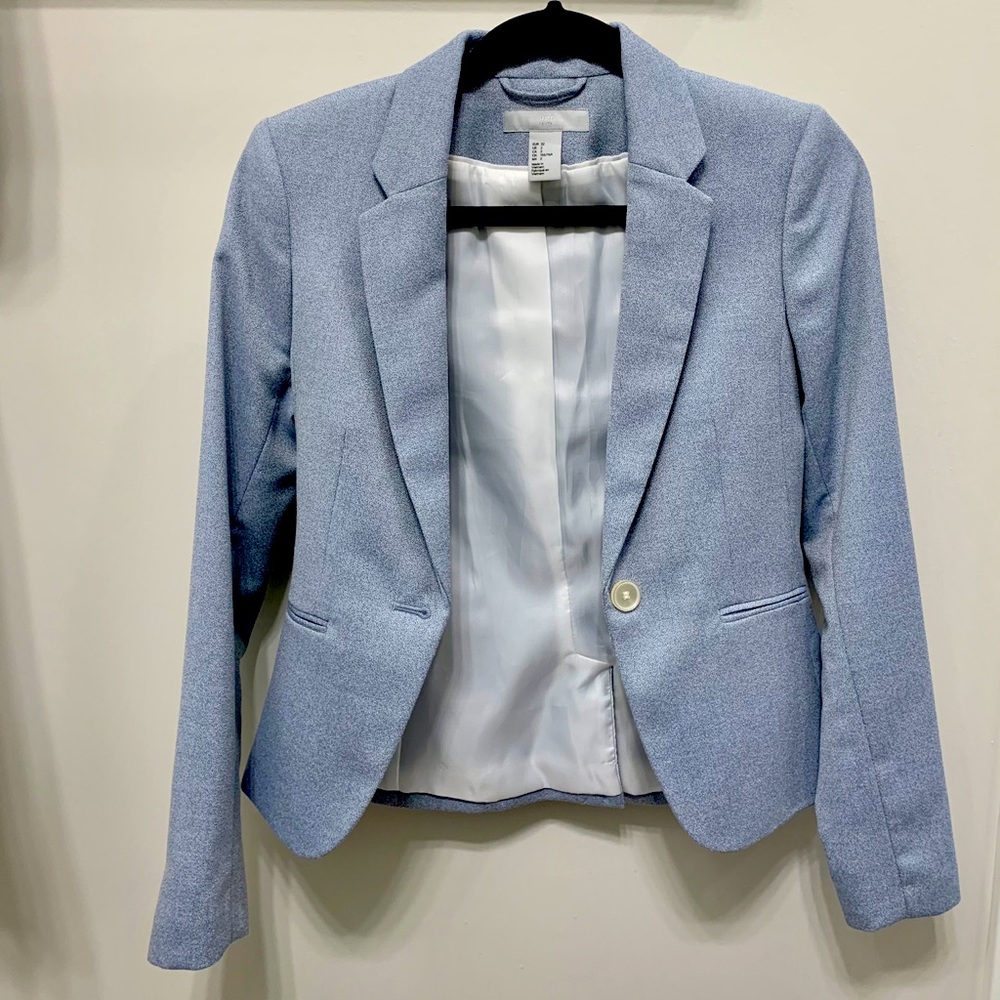 H&M Women’s Light Blue Blazer